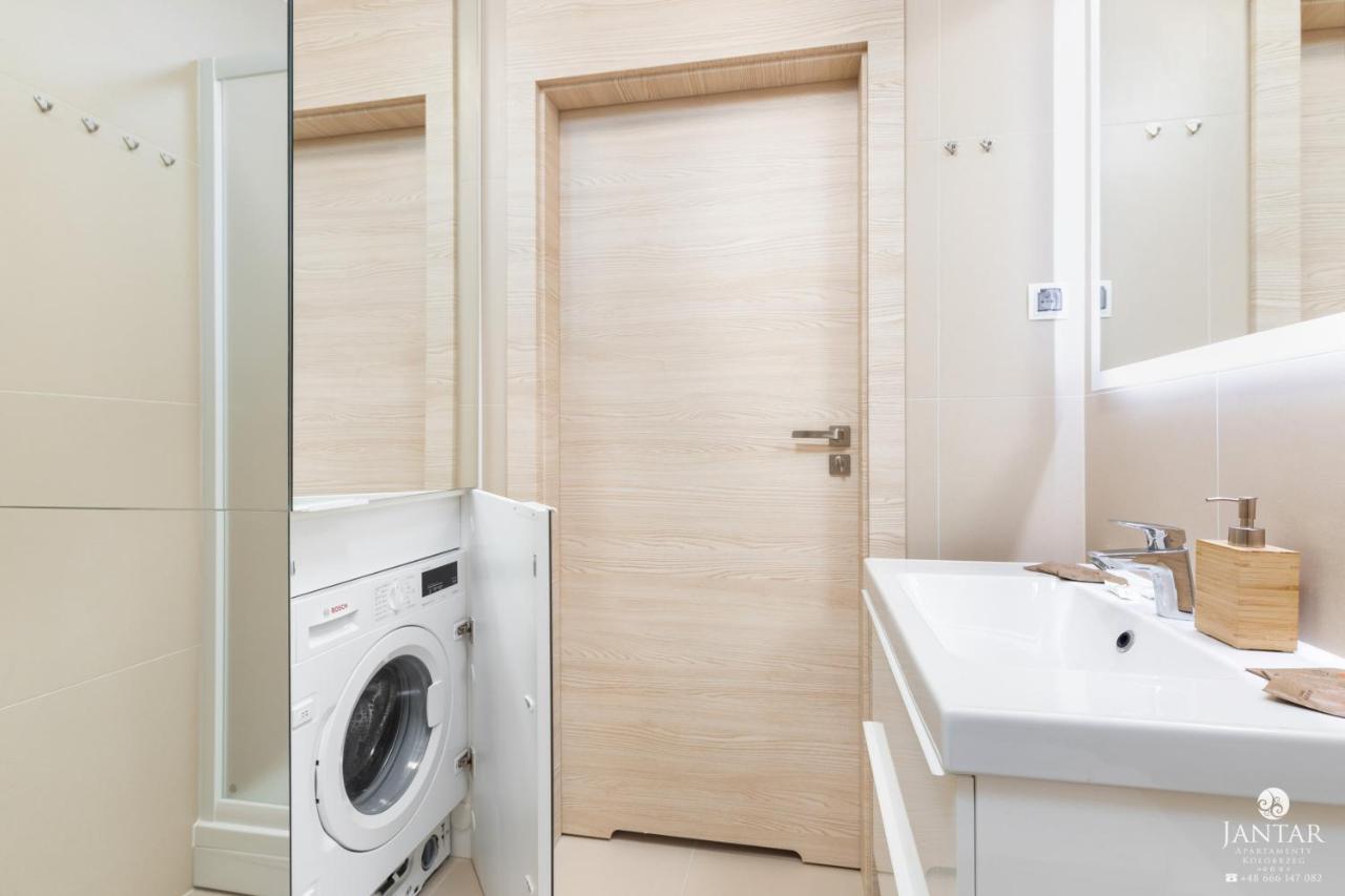 Jantar Apartamenty - Miodowy Dom City Center Kolobrzeg Bagian luar foto